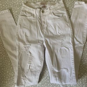 white ripped skinny jeans